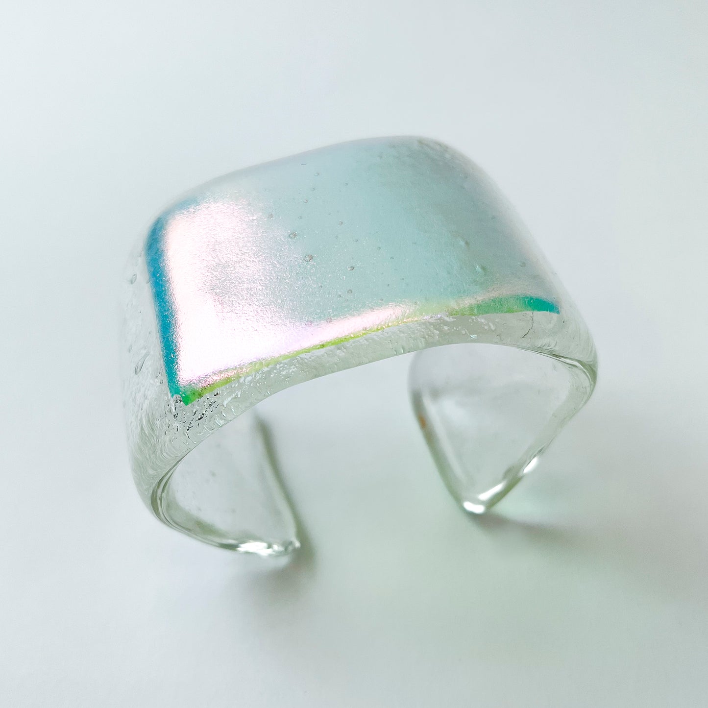 Bracelete Transparente